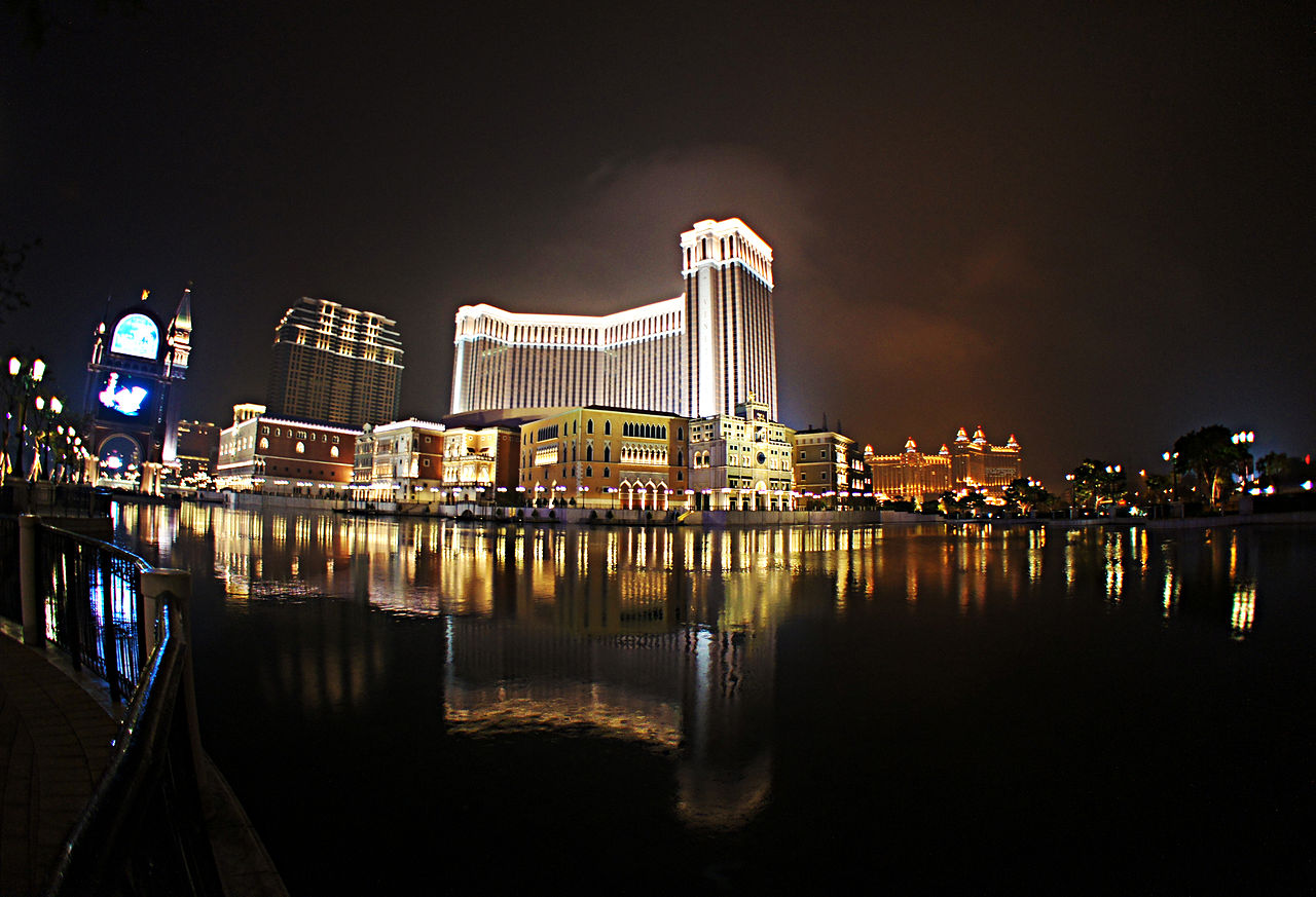 The Venetian Macao Night View 201104.jpg